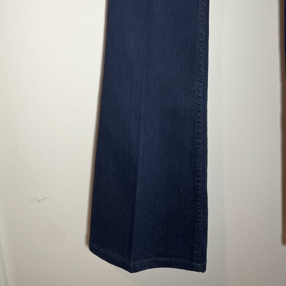 BURBERRY Dark Wash fit and flared Jeans - Picture 8 of 14